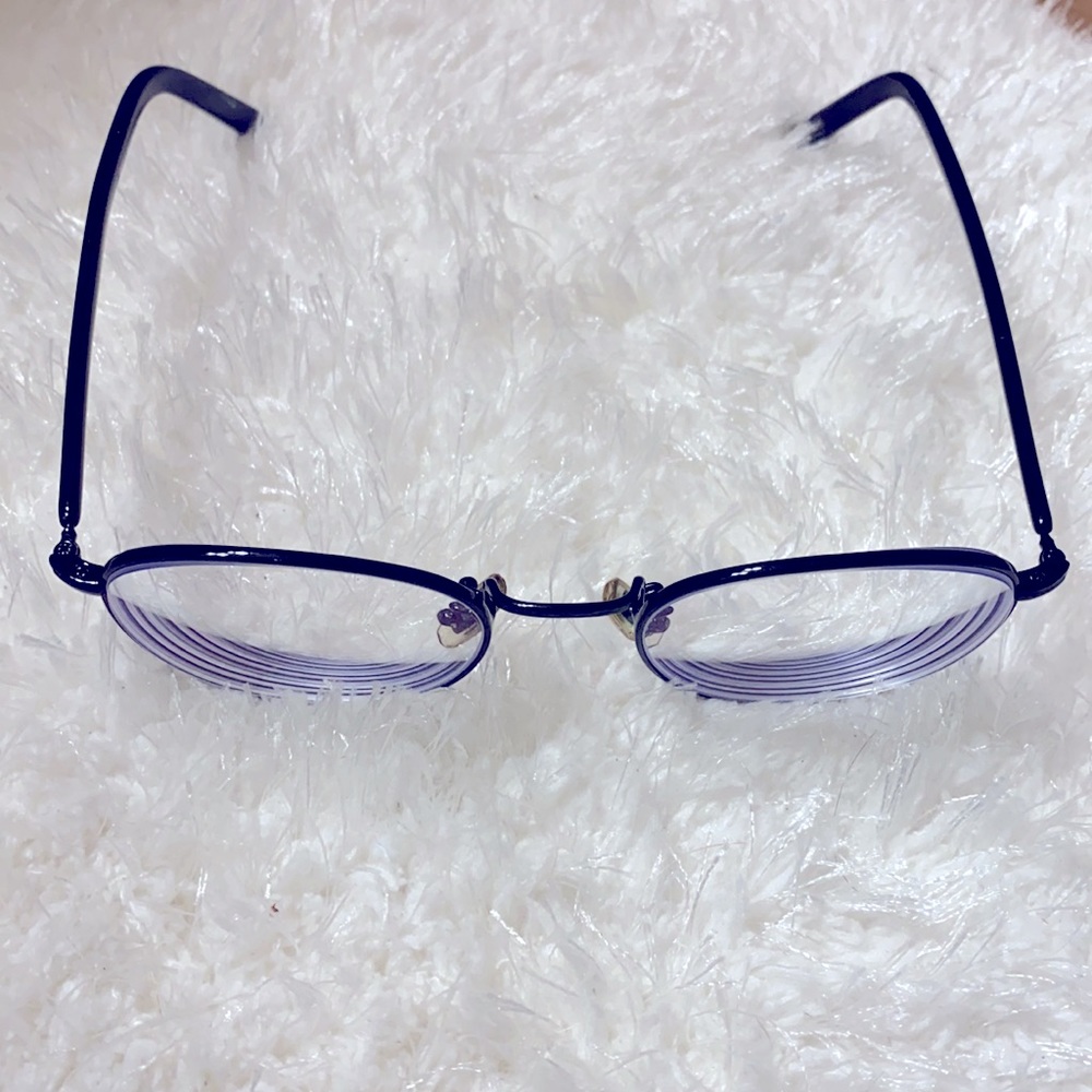 Black Frame - Picture 2 of 3